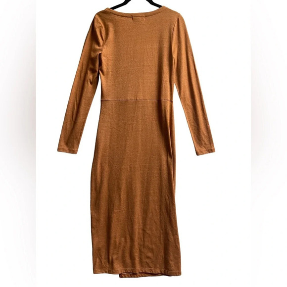 Treasure & Bond long sleeve ruched side slit scoop neck dress Sz  M - Picture 2 of 11